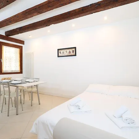 Biennale Giardini By Bricola Apartment Venedig